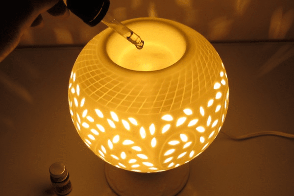Cách sử dụng đèn xông tinh dầu