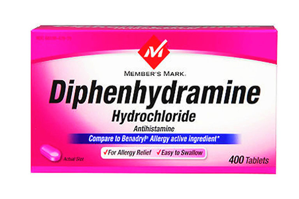 Thuốc uống Diphenhydramin trị ghẻ